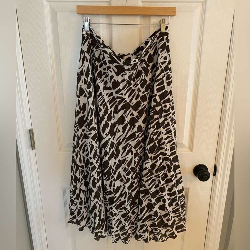 ANTHROPOLOGIE skirt